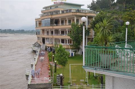 SWAT VIEW HOTEL (AU$35): 2022 Prices (Sangota, Pakistan)