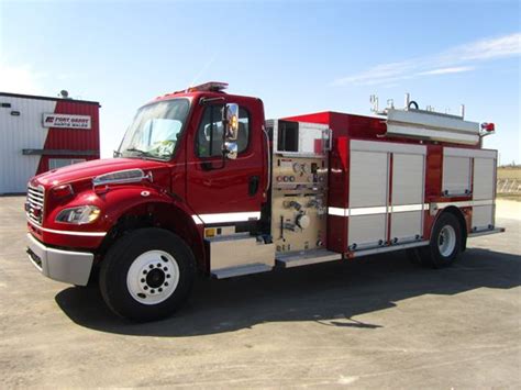 Fort Garry Fire Trucks/Frieghtliner Pumper Fire Apparatus | Fire trucks ...