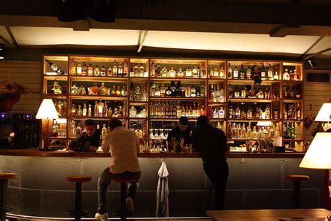 Athens' Cocktail Culture: Must-Visit Bars for Every Occasion