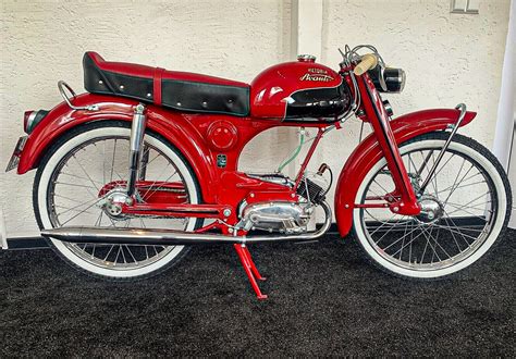 Vintage Motorcycles, Cars And Motorcycles, Moped Scooter, Vintage Cars ...