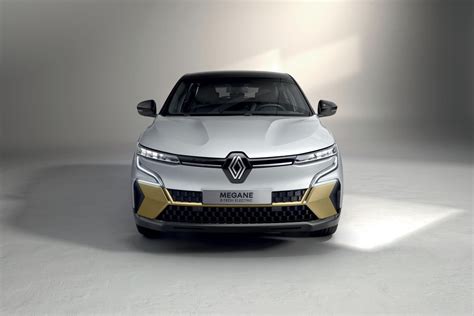 Renault Megane E-Tech Electric technical specifications and fuel economy