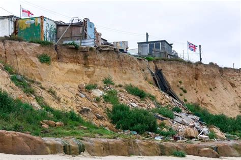 Happisburgh: Norfolk’s disappearing village - Geographical