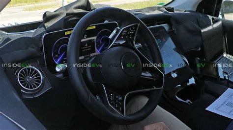 Spies Snap Shots Of Next-Gen Mercedes-Benz EQC Interior