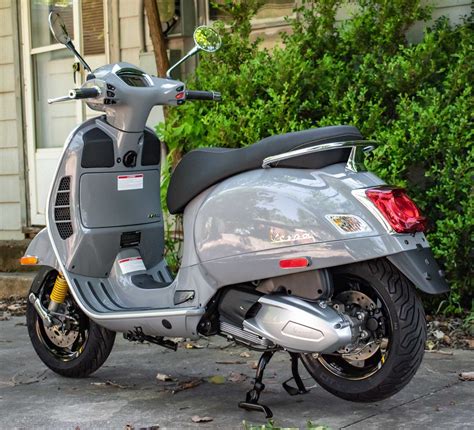 2020 Vespa GTS SuperTech 300 HPE - gallery