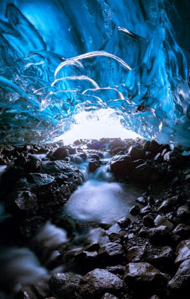 720+ Polar Caves Park Stock Photos, Pictures & Royalty-Free Images - iStock