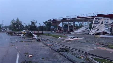 ‘CATASTROPHIC DAMAGE’: A Massive Tornado Strikes Missouri’s Capital, At ...