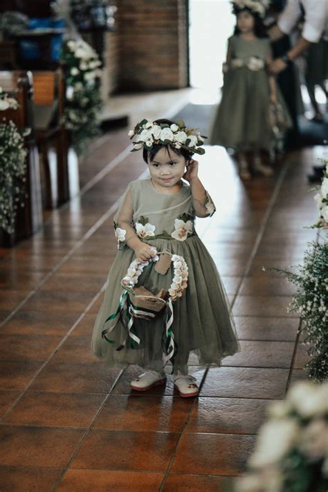 A Lush Green Wedding at Caleruega Church by Marco Constantino | Bridestory.com