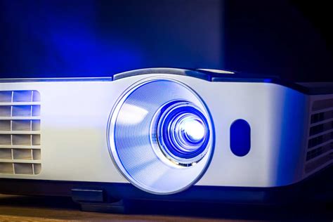 Best Home Theater Projector For 2021 - TechMobi