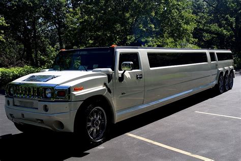 Top 10 Most Coolest Limousines | News