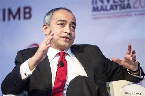 Nazir Razak deals in CIMB shares