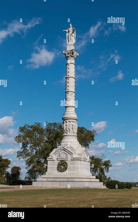 Yorktown Victory Monument at historic Yorktown Battlefield in the ...