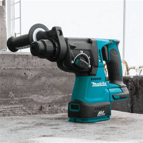 MAKITA Cordless Rotary Hammer, 18.0 V Voltage, 0 to 4700 Blows per ...