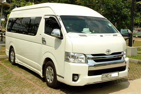 Sri Lanka Van Rentals/Hire - 15 Seat KDH Van for Hire with English ...