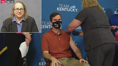 Kentucky governor, first lady take COVID-19 shot | whas11.com