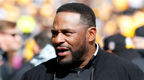 Jerome Bettis Gets Emotional In A Viral Clip As He Completes His Final ...