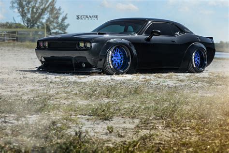 Challenger Black Rims