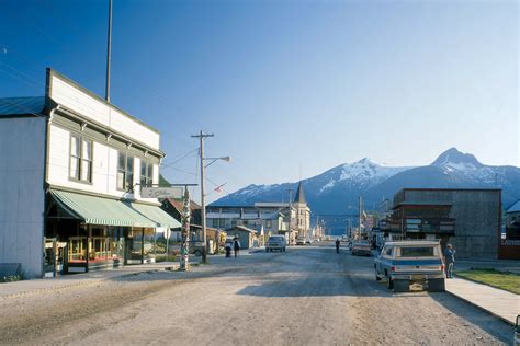 10 Must-Visit Small Towns in Alaska - Head Out of Juneau on a Road Trip to the Towns of Alaska ...