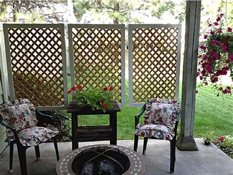 12 DIY Privacy Screens For Spending Peaceful Days On The Patio