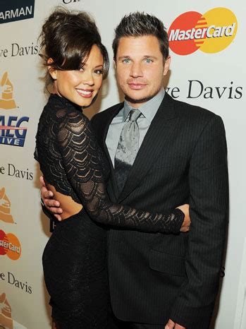 Nick Lachey and Vanessa Minillo's Wedding: Dress Details Revealed | Hollywood Reporter