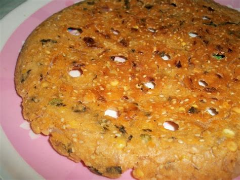 Sarva Pindi / Ginnappa / Tapala Pindi / Spicy Rice Flour Pancake ...