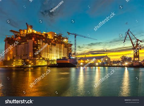 Oil Rig Under Construction Yard Morning Stock Photo 328889036 ...