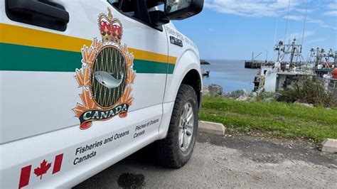 DFO officers greet launch of Pictou Landing treaty fishery in Nova Scotia