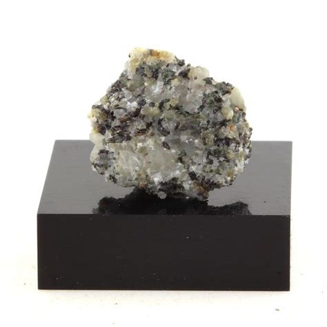 Smectite. 20.1 ct. Lanark, Ontario, Canada