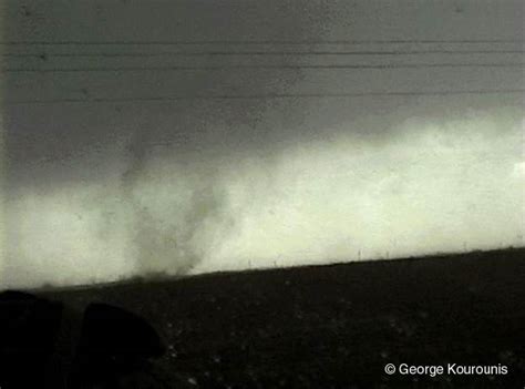 Stormchaser.ca Kansas Gustnado