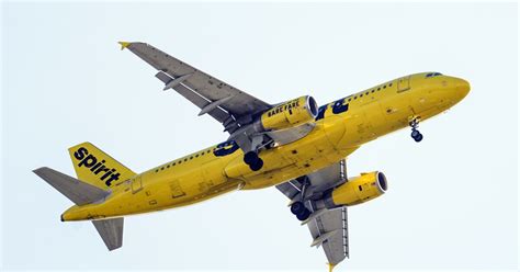 JetBlue raises offer again in bidding for Spirit Airlines