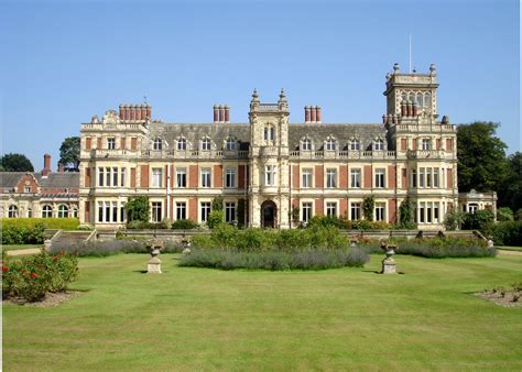 Summerfield Manor (actually Somerlyton Hall) | English castles, English manor houses, Mansions