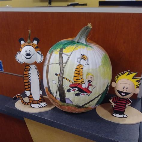 Calvin and Hobbes pumpkin | Halloween kids, Halloween crafts, Halloween ...