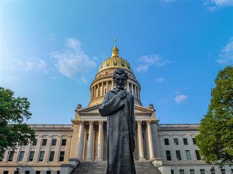 West Virginia State Capitol · Free Stock Photo