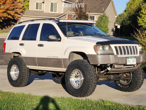 Upgrade Your 2004 Jeep Grand Cherokee with a 6 Inch Lift Kit