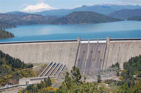 Shasta Dam with Mt. Shasta in the background... | Shasta dam, Redding ...