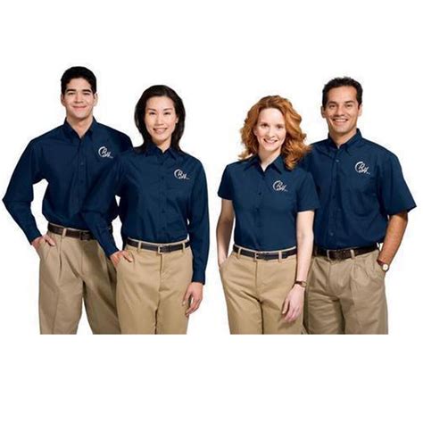 5 Persuasive Reasons to Have Staff Uniforms - I Blogs Hub