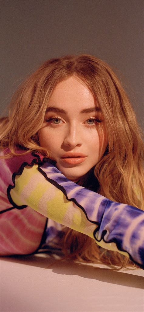 2019 sabrina carpenter refinery photoshoot | Sabrina carpenter, Sabrina carpenter style, Sabrina