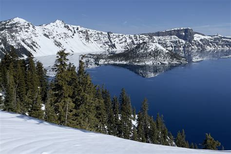 Visiting the Deepest Lake in America: A Guide to Crater Lake National Park | GearJunkie