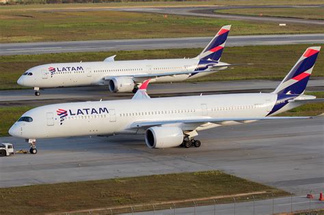 LATAM Brazil to replace Airbus A350 fleet with Chilean Boeing 787 ...