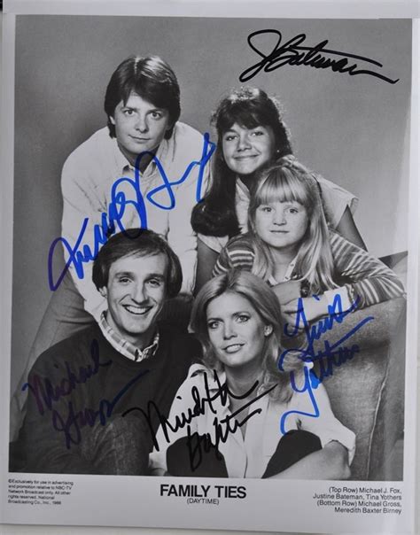 FAMILY TIES CAST Signed Photo X5 Michael J. Fox, Michael Gross W/coa - Etsy