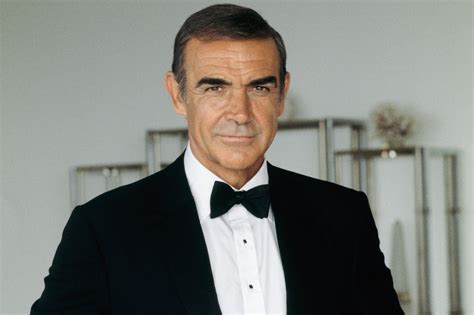 Sean Connery, Oscar winner and first James Bond star, dies at 90