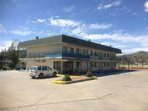 Travelodge by Wyndham Raton | Raton, NM Hotels