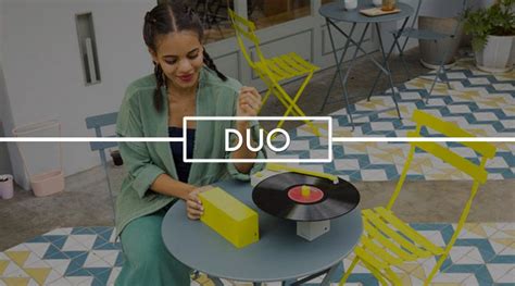 Duo, un tocadiscos con altavoz por bluetooth