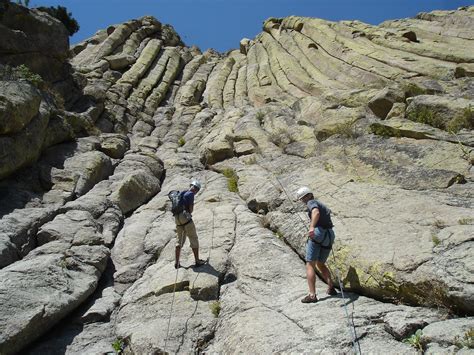 Best time for Devils Tower Climbing in Wyoming 2020 - Best Season & Map