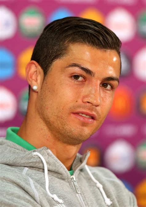 Cristiano Ronaldo Hairstyles-20 Most Popular Hair Cuts Pics