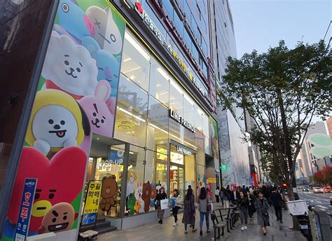 Guide to Gangnam Shopping Street & getting there | KoreaToDo