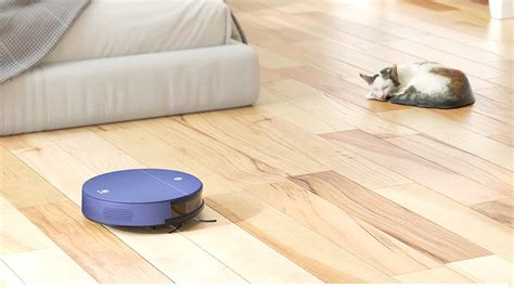 The best robot vacuum deals this summer | ZDNET