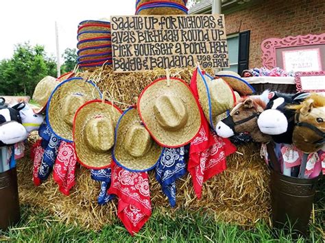 Country-western party: Nicholas is 4 and Ava is 2! - Chickabug | Western birthday party, Farm ...