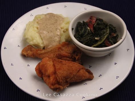 Izetta's Southern Cooking: MARYLAND FRIED CHICKEN WITH GRAVY - Chicken ...