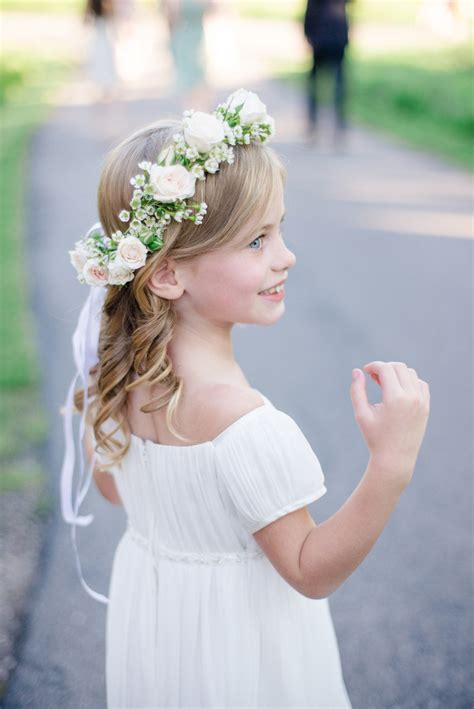 Pretty Flower Girl - Elizabeth Anne Designs: The Wedding Blog