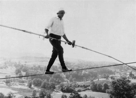 9 People Who Crossed Niagara Falls on a Tightrope | Niagara Falls